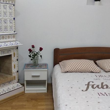 Apartments Anna Lviv Exterior photo